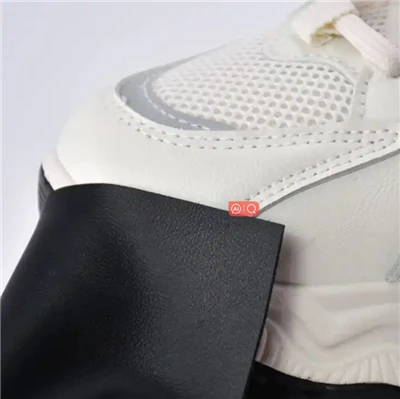 Veľkoobchodná obuv Pu Leather Fabric